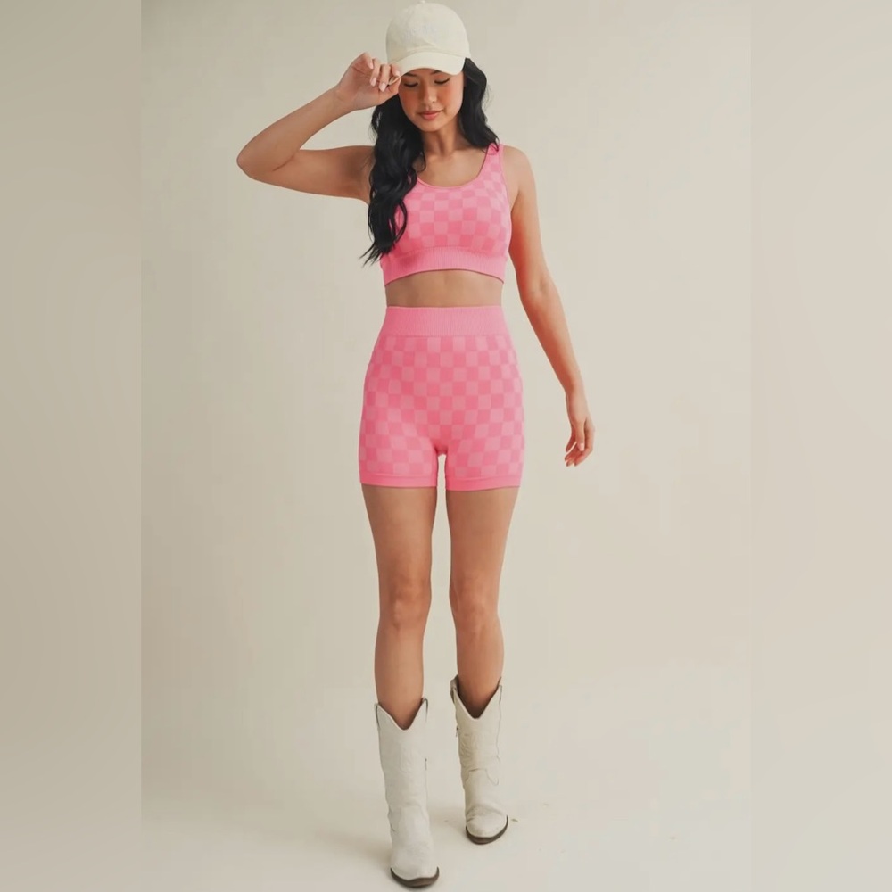 🆕🤍HOT PINK CHECKERED 2 PIECE